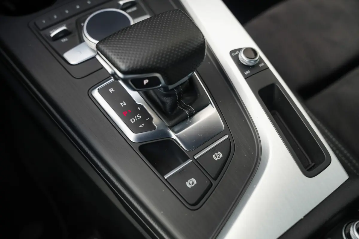 2.0 TFSI 252 pk Quattro Sport Pro Line S-Line / NL-Auto/ Matrix-Led/ Head-Up/ Sport-Stoelen/ Stoel.Verw/ B&O-Sound/ Camera/ 20'' LMV