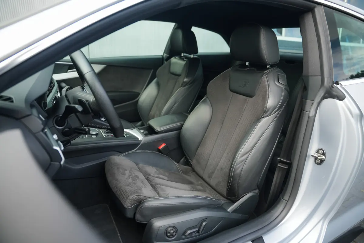 2.0 TFSI 252 pk Quattro Sport Pro Line S-Line / NL-Auto/ Matrix-Led/ Head-Up/ Sport-Stoelen/ Stoel.Verw/ B&O-Sound/ Camera/ 20'' LMV