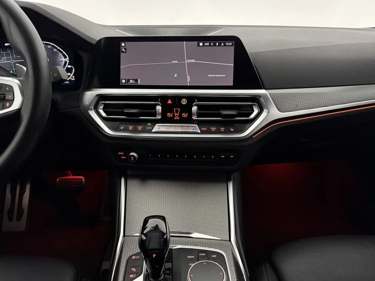 320e M-Sport Shadow Pack | Camera | Virtual | Sfeer | Carplay | Cruise | Clima | BMW Laser