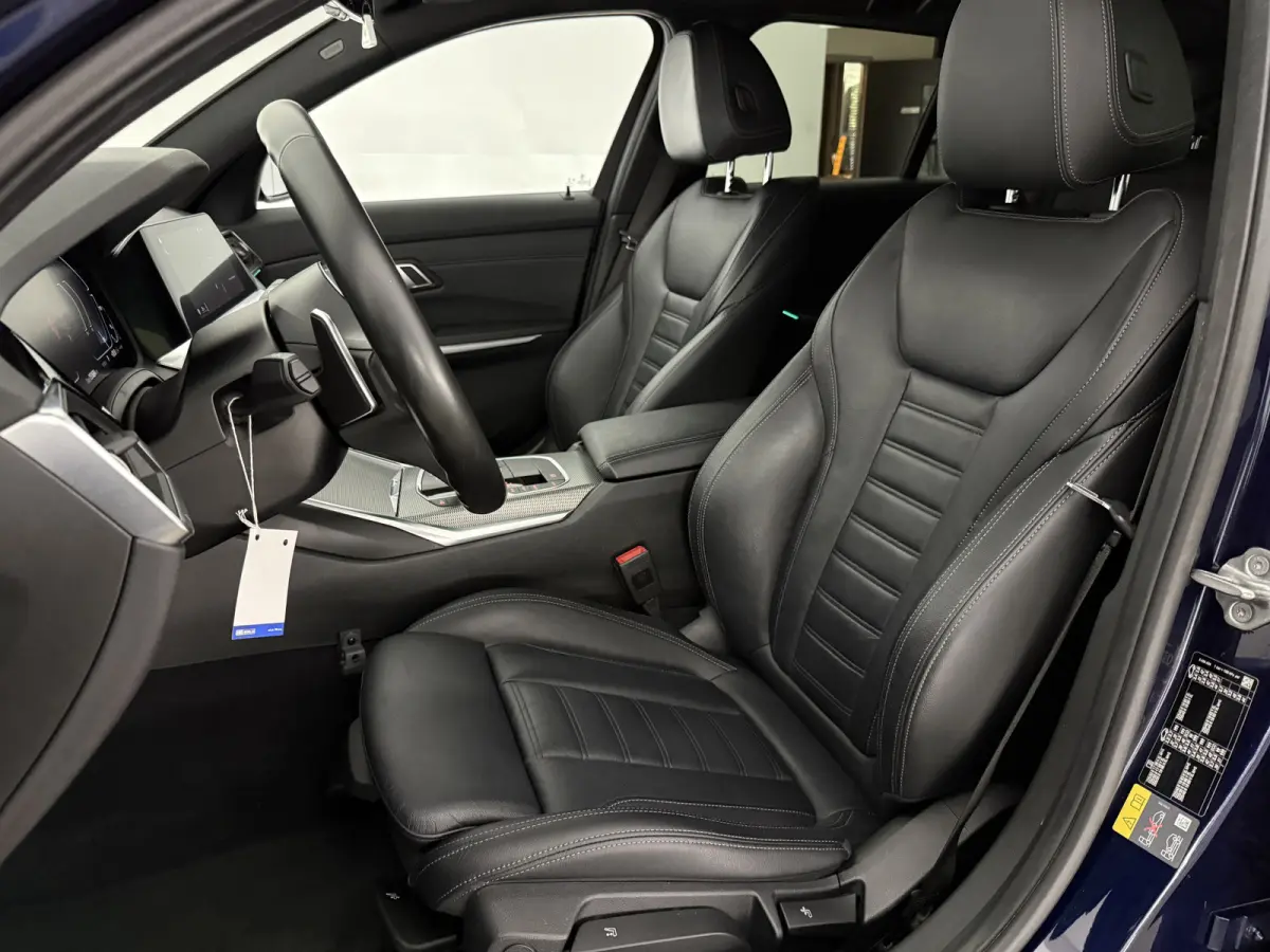 320e M-Sport Shadow Pack | Camera | Virtual | Sfeer | Carplay | Cruise | Clima | BMW Laser