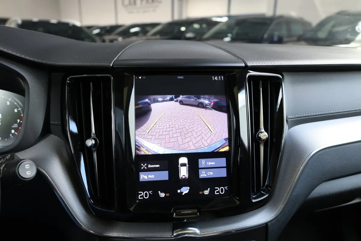 2.0 T5 Inscription LED/VIRTUAL/LEDER+S.VERKOELING+MEMORY/19" LMV/CAM/CRIUSE/ECC/12 MND GARANTIE!