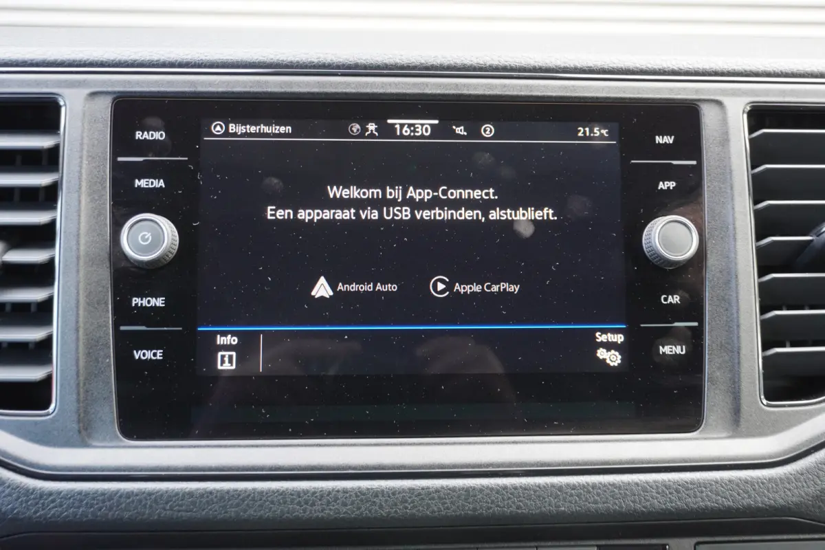 177pk L3H3/L2H2 Apple Carplay Camera Parkeersensoren Navigatie Cruise control 3-Zits