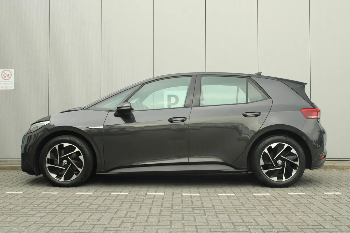 204pk Life 58 kWh Pro performance | CarPlay & Android Auto |  Navigatie | LM Velgen