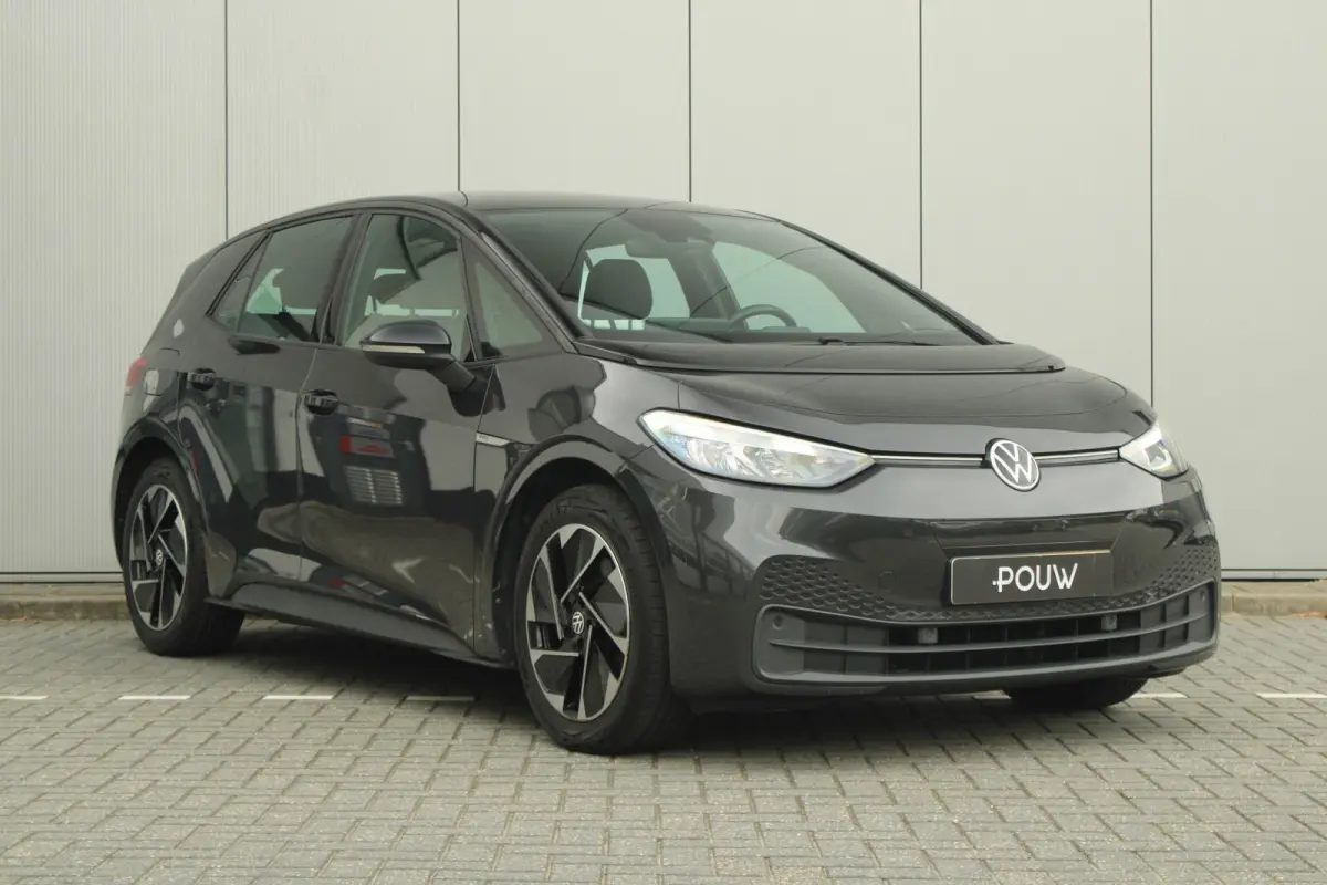 204pk Life 58 kWh Pro performance | CarPlay & Android Auto |  Navigatie | LM Velgen