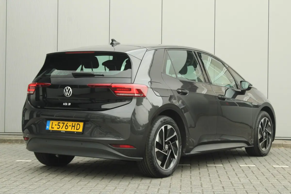 204pk Life 58 kWh Pro performance | CarPlay & Android Auto |  Navigatie | LM Velgen