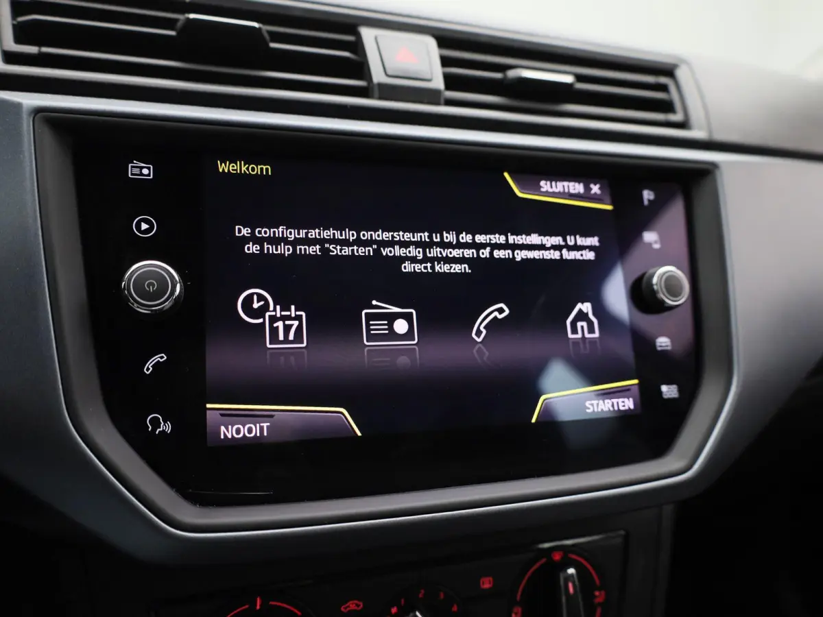 1.0 TSI Style Launch Edition | APPLE CARPLAY | ACHTERUITRIJCAMERA | AIRCO | CRUISE CONTROL |