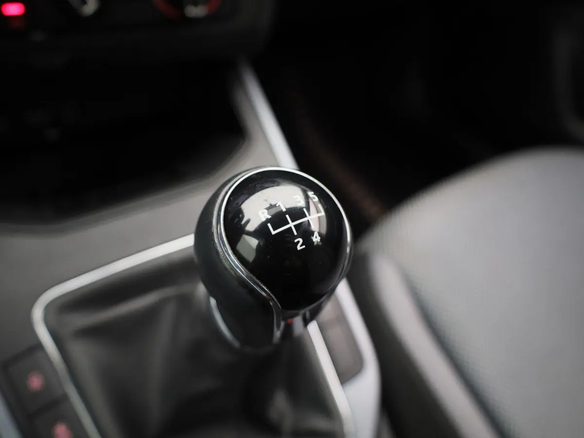 1.0 TSI Style Launch Edition | APPLE CARPLAY | ACHTERUITRIJCAMERA | AIRCO | CRUISE CONTROL |