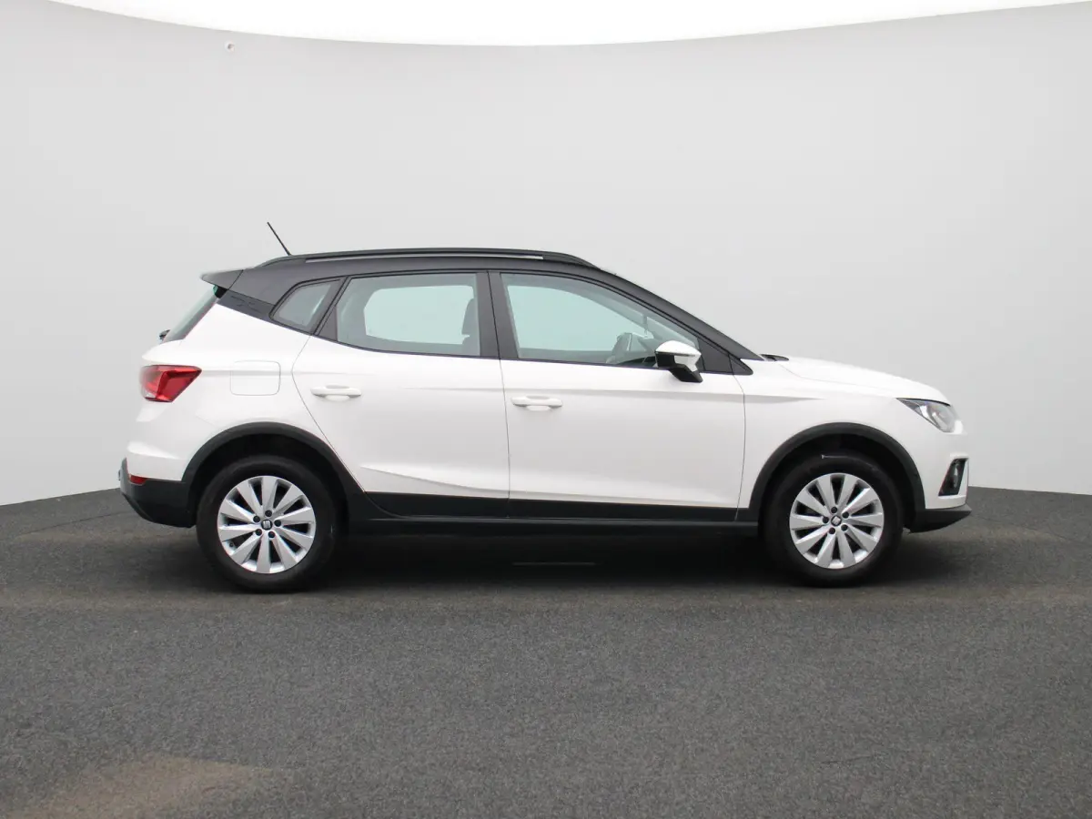 1.0 TSI Style Launch Edition | APPLE CARPLAY | ACHTERUITRIJCAMERA | AIRCO | CRUISE CONTROL |