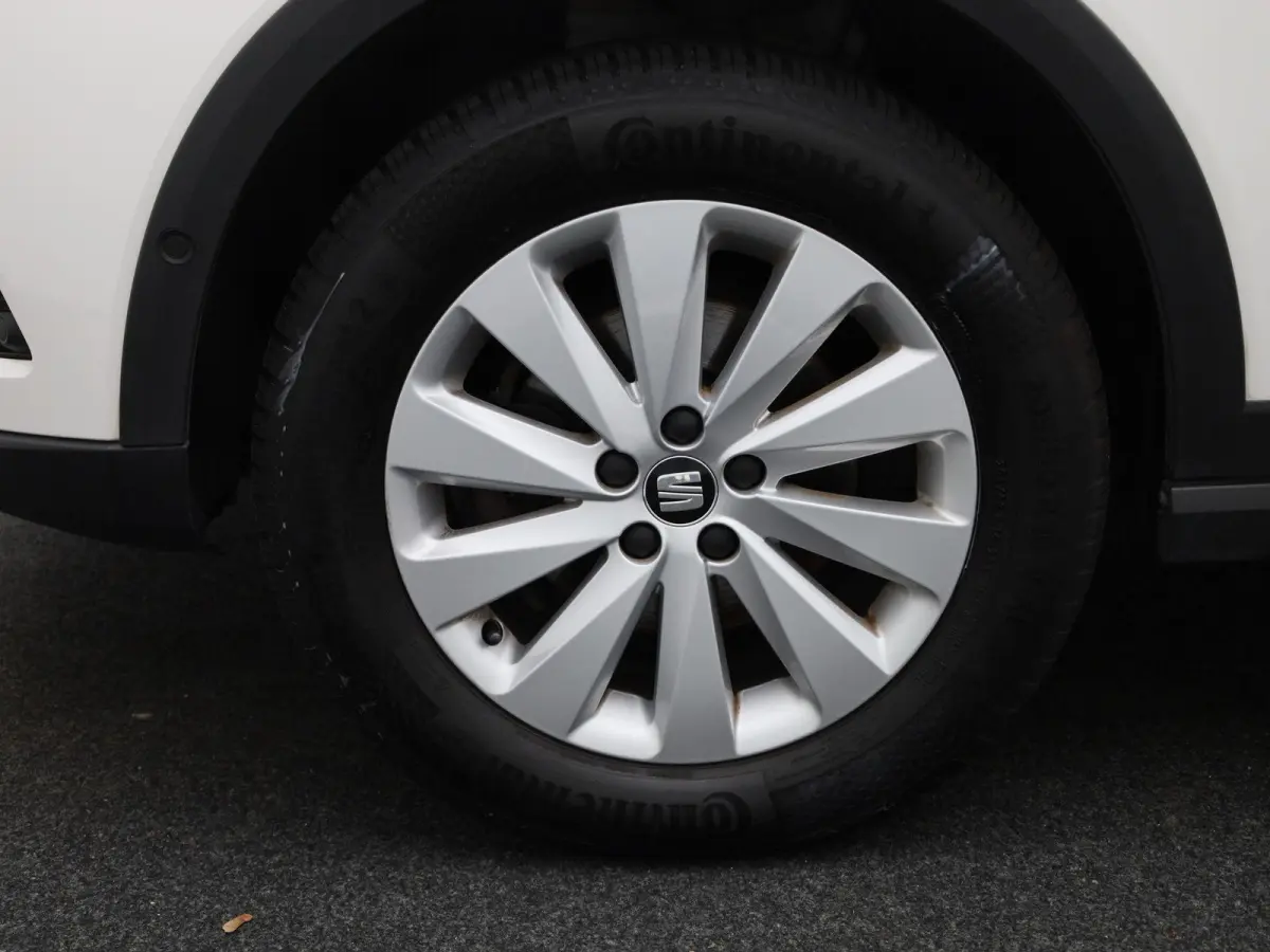 1.0 TSI Style Launch Edition | APPLE CARPLAY | ACHTERUITRIJCAMERA | AIRCO | CRUISE CONTROL |