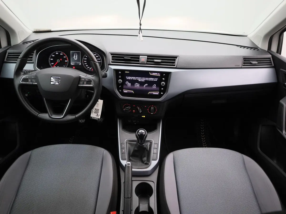 1.0 TSI Style Launch Edition | APPLE CARPLAY | ACHTERUITRIJCAMERA | AIRCO | CRUISE CONTROL |