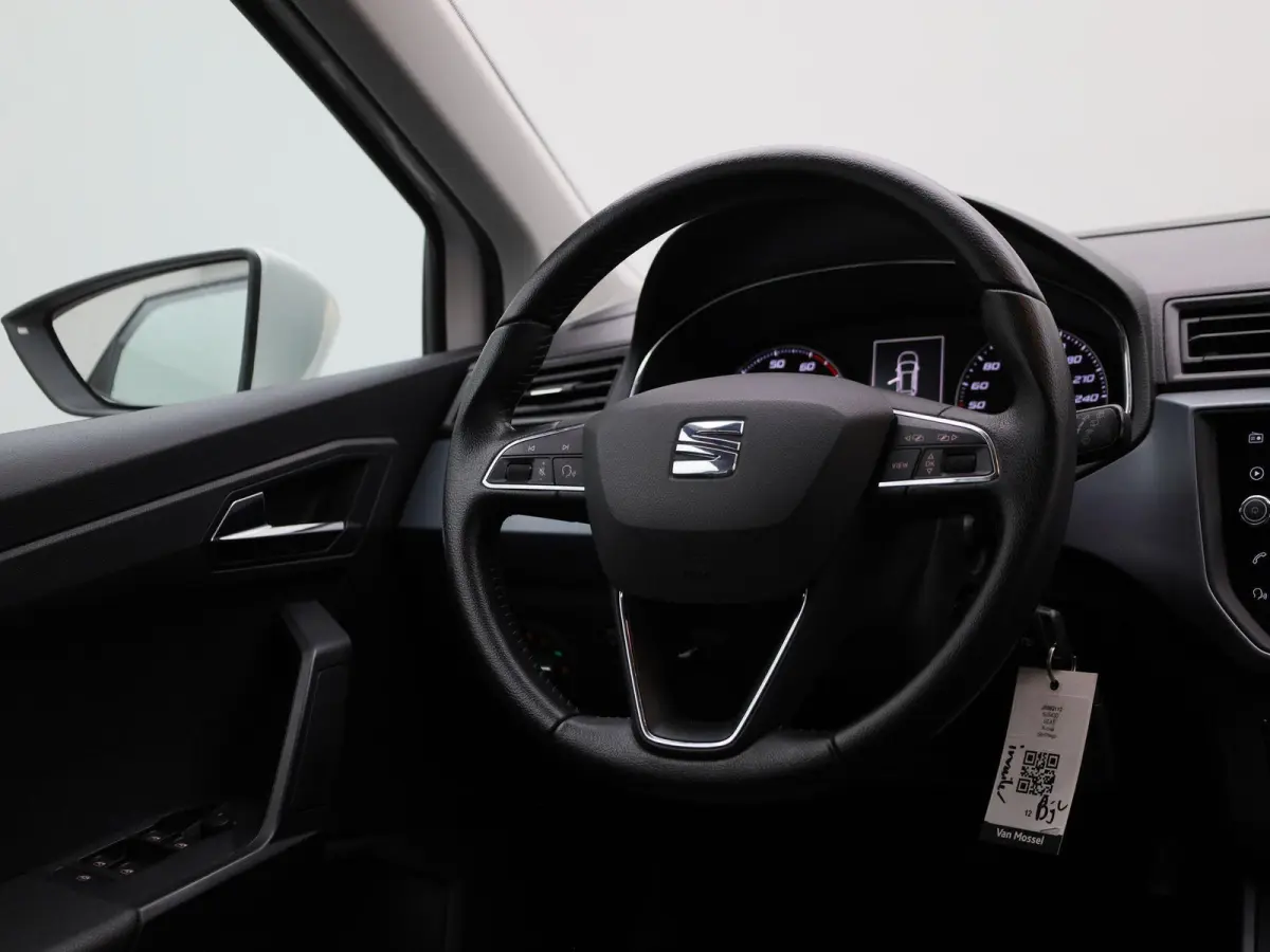 1.0 TSI Style Launch Edition | APPLE CARPLAY | ACHTERUITRIJCAMERA | AIRCO | CRUISE CONTROL |