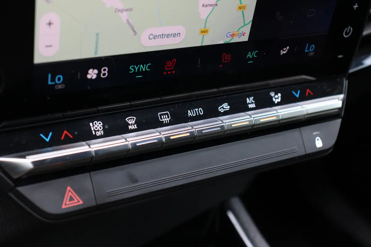 1.2 E-Tech full hybrid 200 evolution / Camera / Carplay / Navigatie / Winterpakket | Achteruitrijcamera | Apple Carplay/Android Auto|telefoonintegratie premium | Cruise control