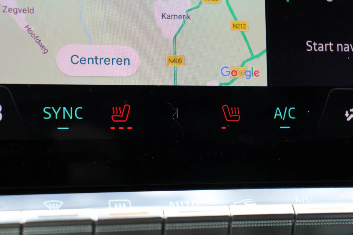 1.2 E-Tech full hybrid 200 evolution / Camera / Carplay / Navigatie / Winterpakket | Achteruitrijcamera | Apple Carplay/Android Auto|telefoonintegratie premium | Cruise control