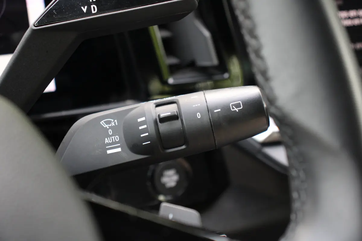 1.2 E-Tech full hybrid 200 evolution / Camera / Carplay / Navigatie / Winterpakket | Achteruitrijcamera | Apple Carplay/Android Auto|telefoonintegratie premium | Cruise control