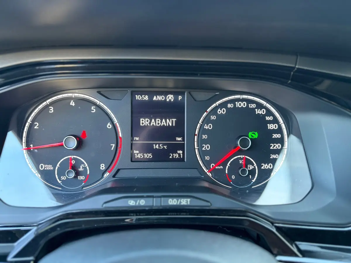 1.0 TSI Comfortline DSG I CARPLAY I CRUISE I PDC I CLIMA I NAVI