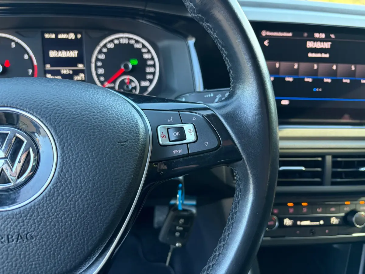 1.0 TSI Comfortline DSG I CARPLAY I CRUISE I PDC I CLIMA I NAVI