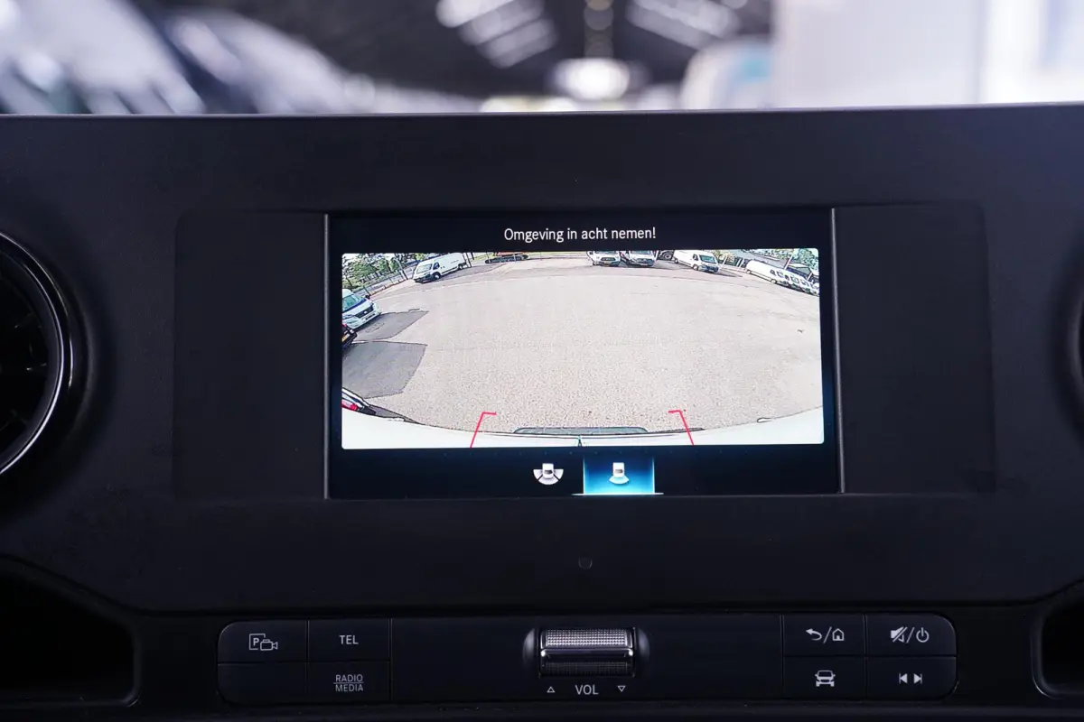 317 CDI 170 pk L2H2 Camera, Apple Carplay Cruise Control, Airco, Opstap achter, 3-Zits