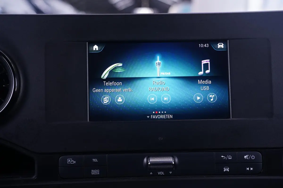 317 CDI 170 pk L2H2 Camera, Apple Carplay Cruise Control, Airco, Opstap achter, 3-Zits