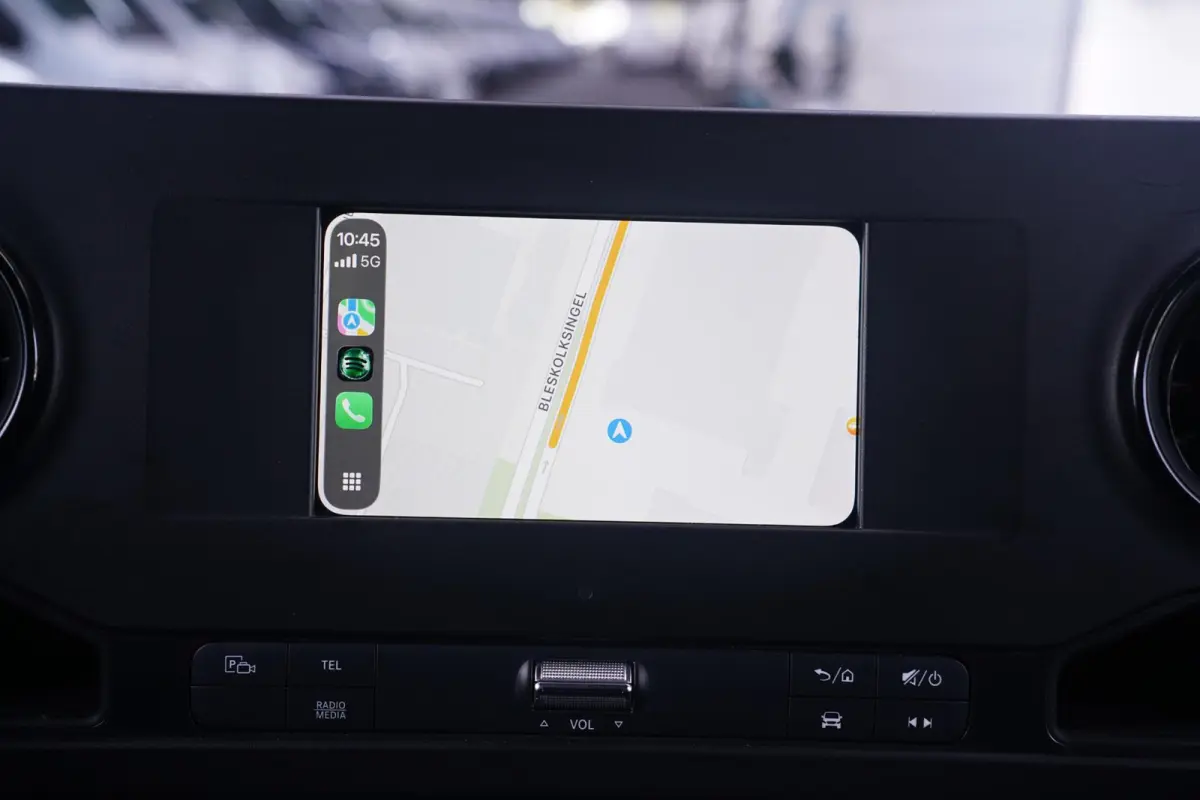 317 CDI 170 pk L2H2 Camera, Apple Carplay Cruise Control, Airco, Opstap achter, 3-Zits