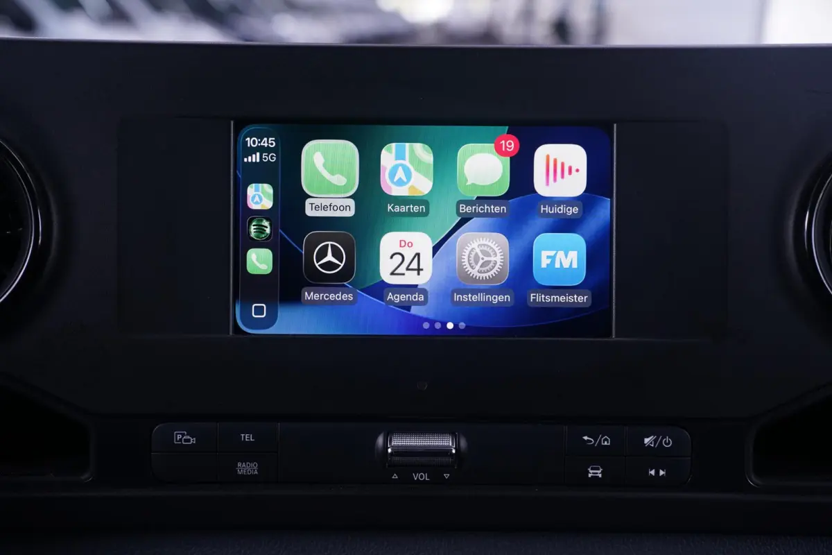 317 CDI 170 pk L2H2 Camera, Apple Carplay Cruise Control, Airco, Opstap achter, 3-Zits