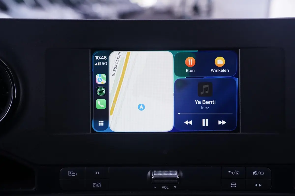 317 CDI 170 pk L2H2 Camera, Apple Carplay Cruise Control, Airco, Opstap achter, 3-Zits