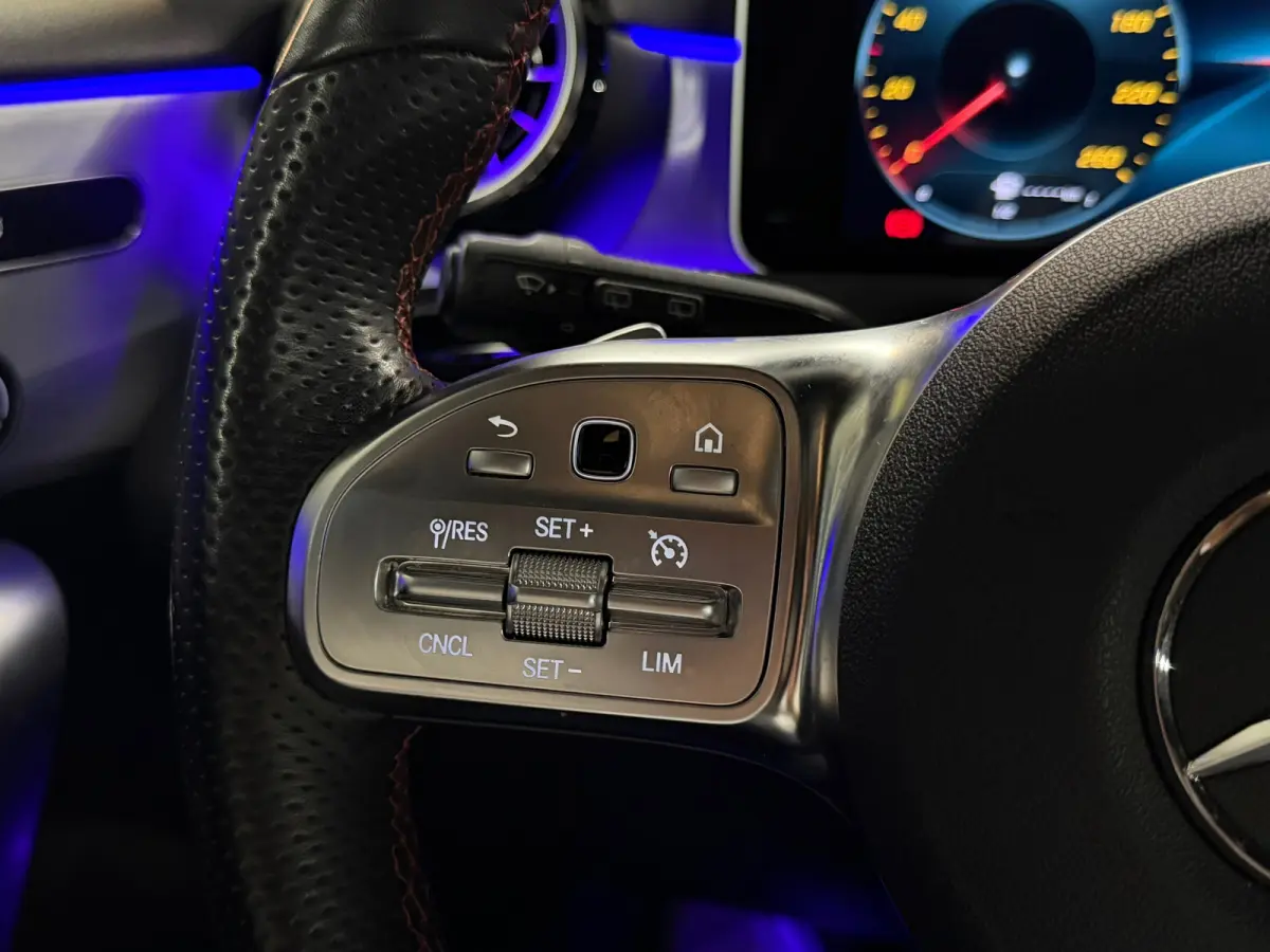 180 Business Solution AMG |PANO|MEMORY|KEYLESS|LANE ASSIST|SFEERVERLICHTING|NAP|NL AUTO|DEALER ONDERHOUDEN|