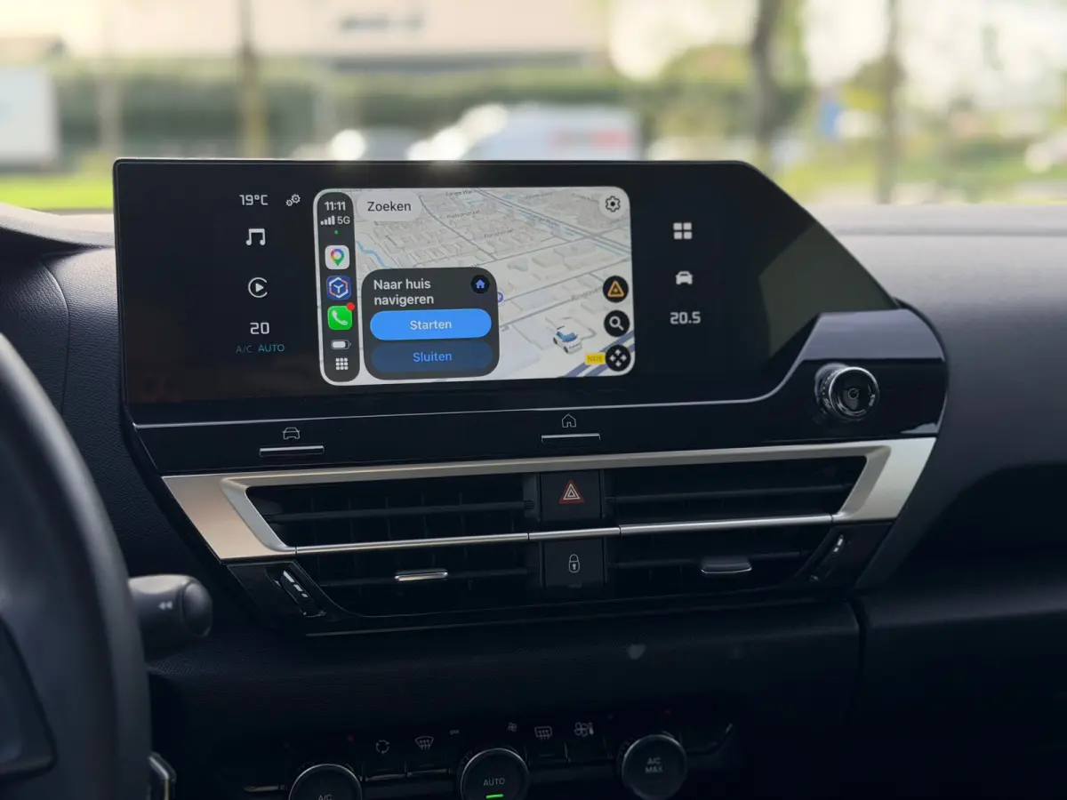 1.2 Puretech Feel / Apple Carplay & Android Auto / Achteruitrijcamera / Climate Control / Cruise Control / | Achteruitrijcamera | Apple Carplay/Android Auto|telefoonintegratie premium | Radi