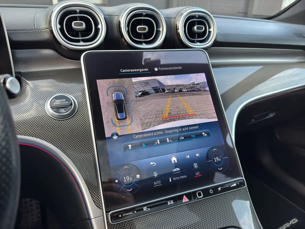 200 Launch Edition AMG Line | 360 Camera | Panoramadak | Adapt. Cruise | Apple Carplay/Android Auto |