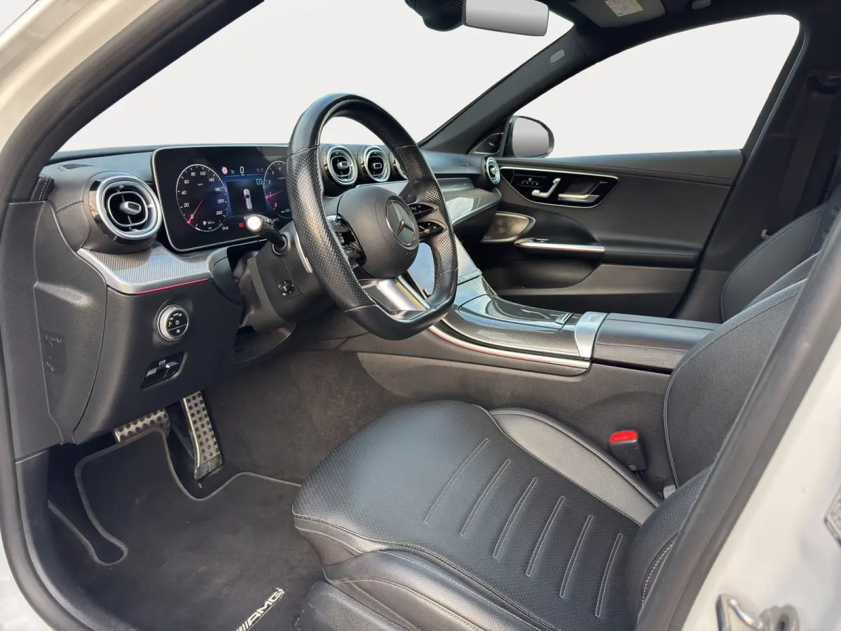 200 Launch Edition AMG Line | 360 Camera | Panoramadak | Adapt. Cruise | Apple Carplay/Android Auto |