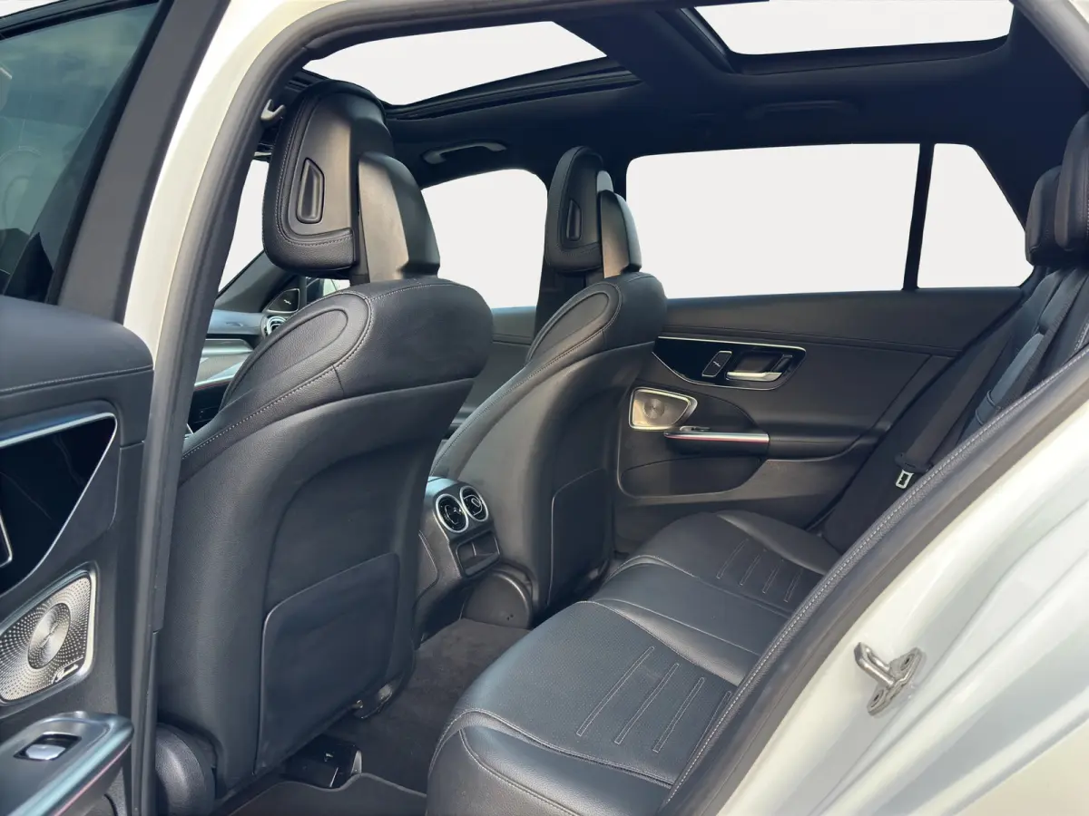 200 Launch Edition AMG Line | 360 Camera | Panoramadak | Adapt. Cruise | Apple Carplay/Android Auto |