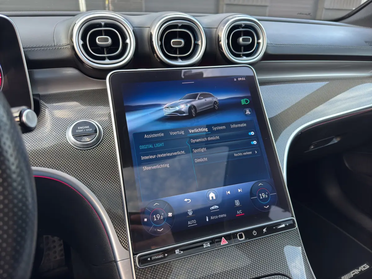 200 Launch Edition AMG Line | 360 Camera | Panoramadak | Adapt. Cruise | Apple Carplay/Android Auto |