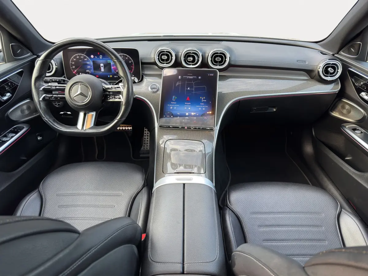 200 Launch Edition AMG Line | 360 Camera | Panoramadak | Adapt. Cruise | Apple Carplay/Android Auto |