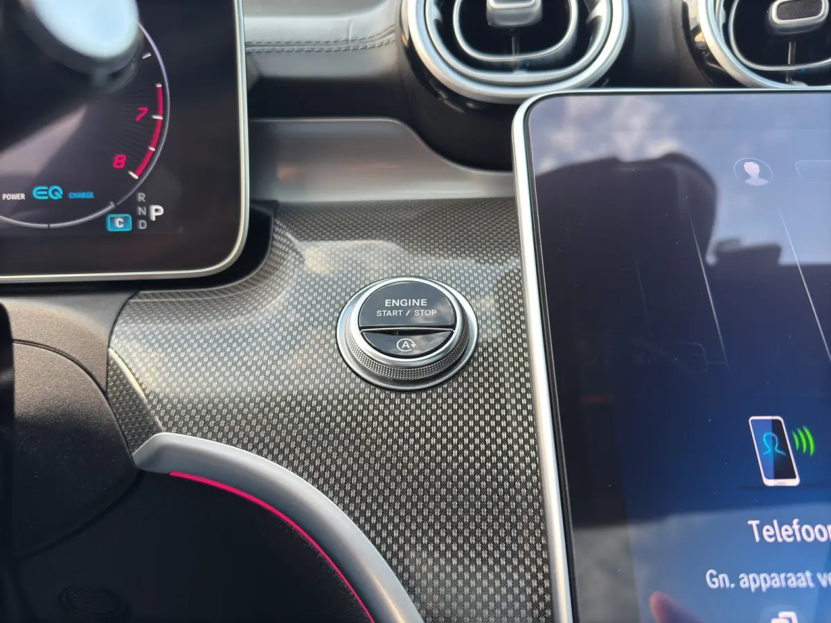 200 Launch Edition AMG Line | 360 Camera | Panoramadak | Adapt. Cruise | Apple Carplay/Android Auto |