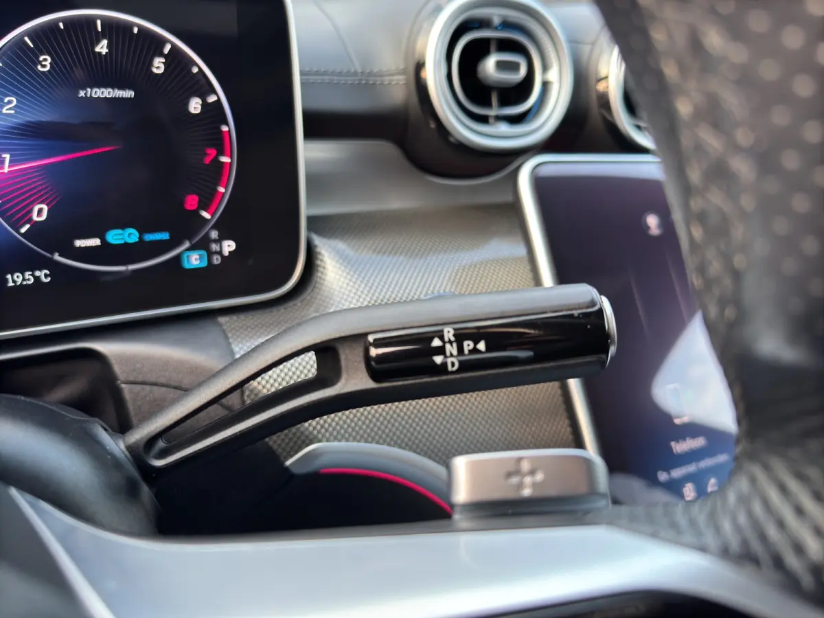 200 Launch Edition AMG Line | 360 Camera | Panoramadak | Adapt. Cruise | Apple Carplay/Android Auto |