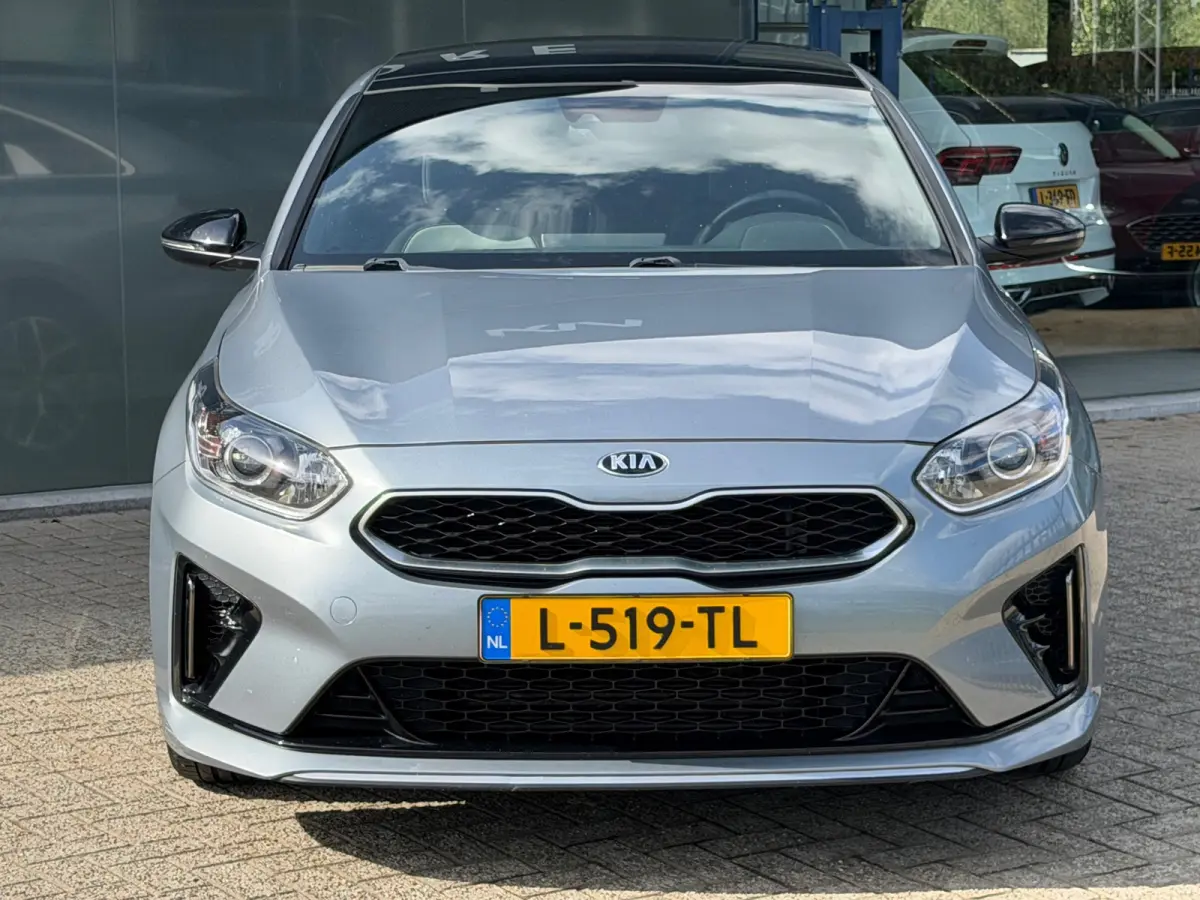 1.0 T-GDI GT-Line Edition |Panorama|Camera|Navi|Apple car