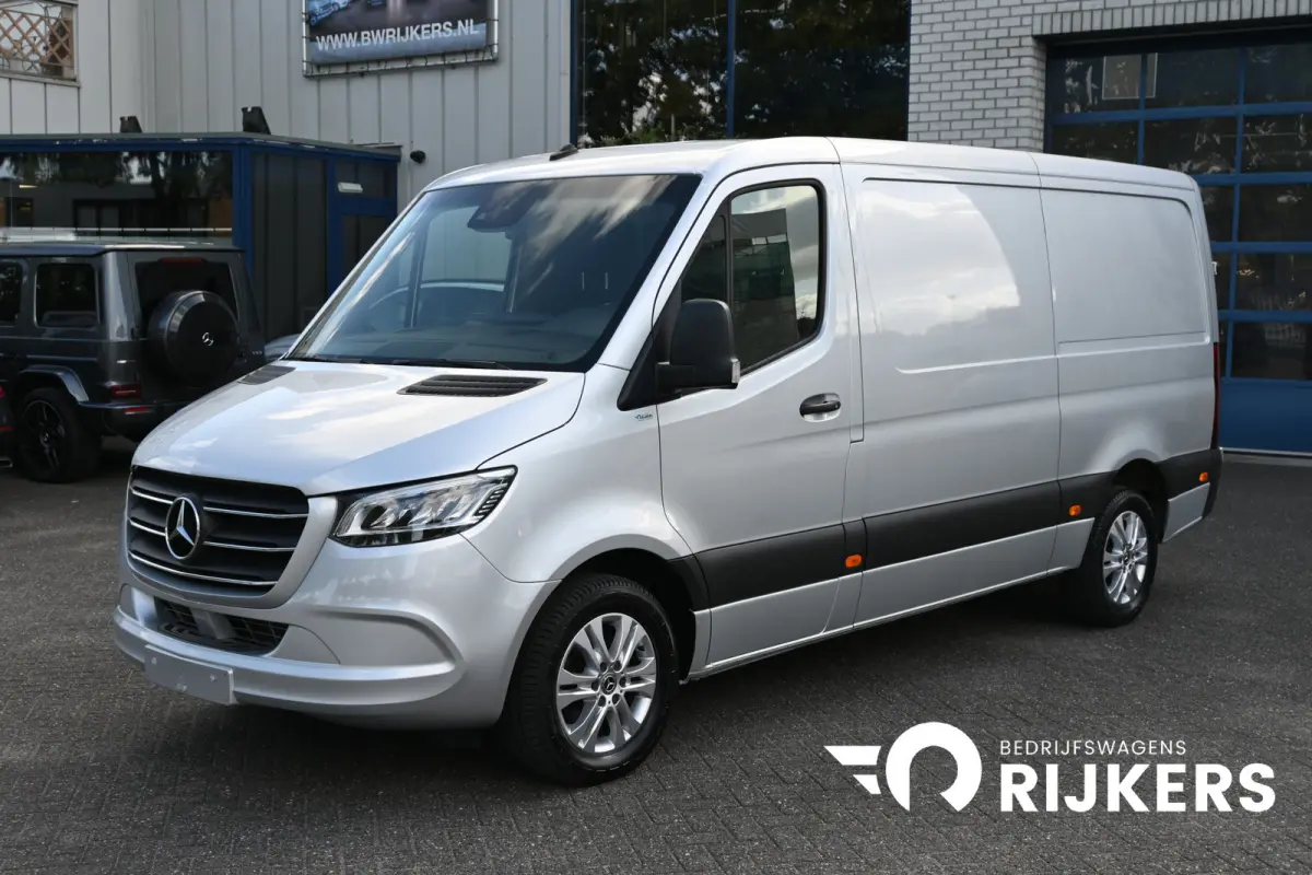 319 CDI L2H1 3500 KG trekhaak, LED, Distronic