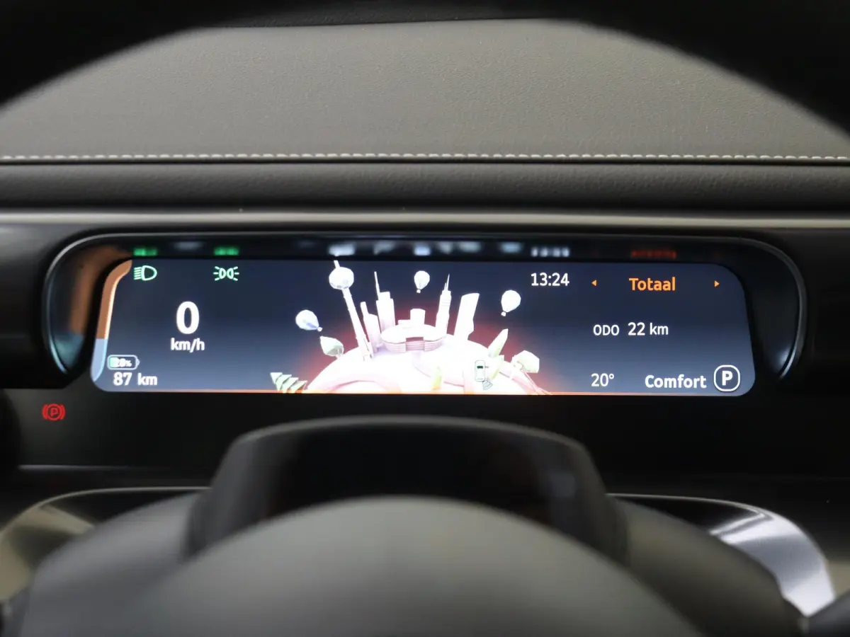 Pro+ 66 kWh /Panoramadak /Memory stoelen /Adaptieve cruise control /360 Camera