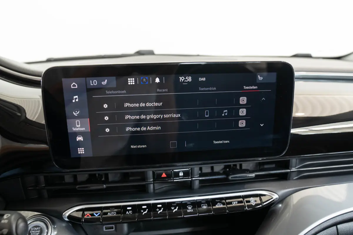 Urban 42 kWh l Apple Car Play l Android l Camera l Leder Multi Stuur l Cr Control l Climate Control l