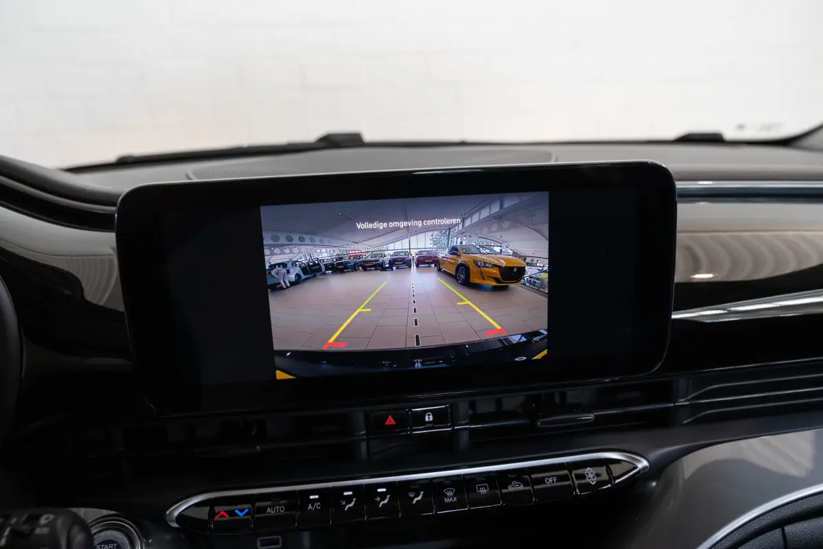 Urban 42 kWh l Apple Car Play l Android l Camera l Leder Multi Stuur l Cr Control l Climate Control l