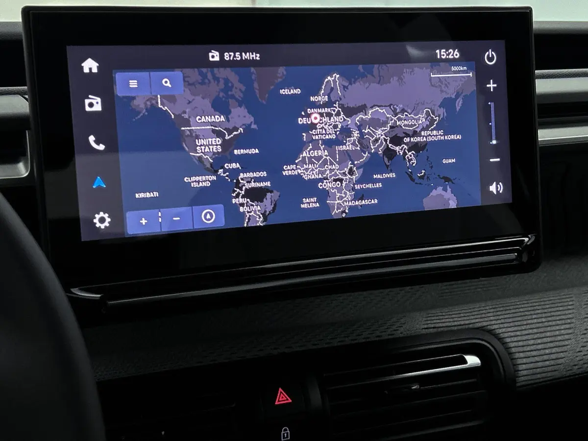 Max Comfort Range 44 kWh 113pk | DEMO | Navigatie | Achteruitrijcamera | Climate Control | Cruise Control | Parkeersensoren | Bluetooth | Draadloze Apple Carplay / Android Auto | Comfortstoe