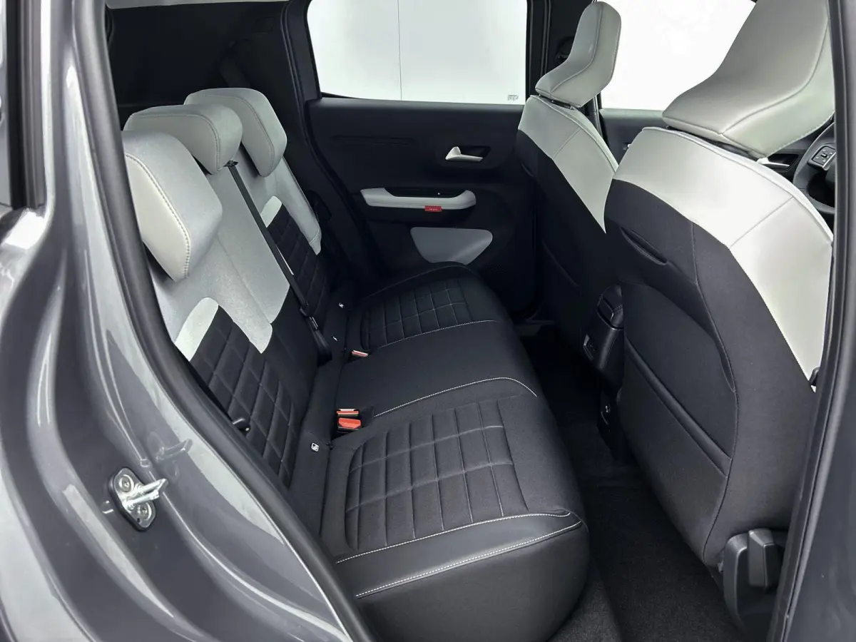 Max Comfort Range 44 kWh 113pk | DEMO | Navigatie | Achteruitrijcamera | Climate Control | Cruise Control | Parkeersensoren | Bluetooth | Draadloze Apple Carplay / Android Auto | Comfortstoe