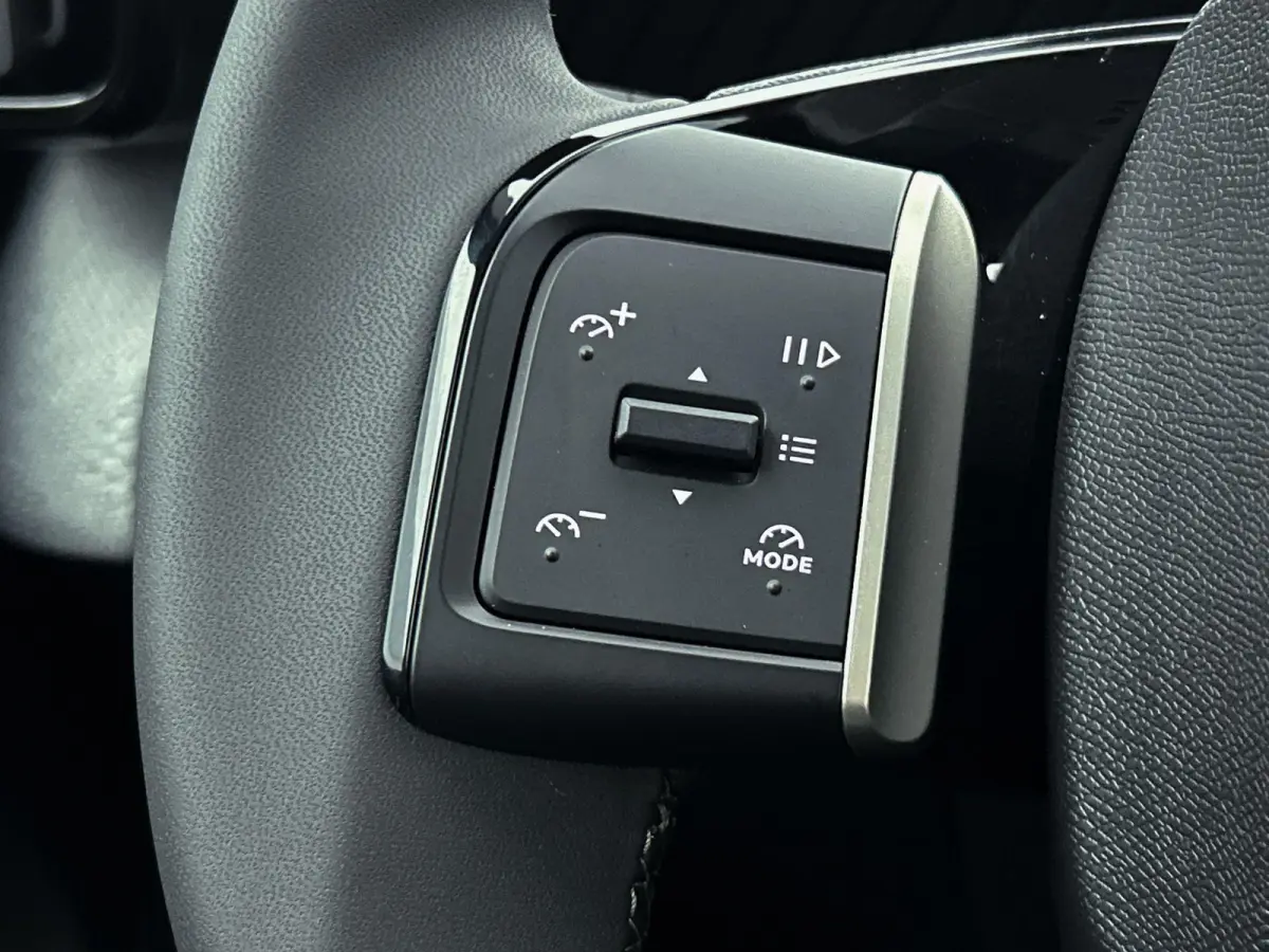 Max Comfort Range 44 kWh 113pk | DEMO | Navigatie | Achteruitrijcamera | Climate Control | Cruise Control | Parkeersensoren | Bluetooth | Draadloze Apple Carplay / Android Auto | Comfortstoe