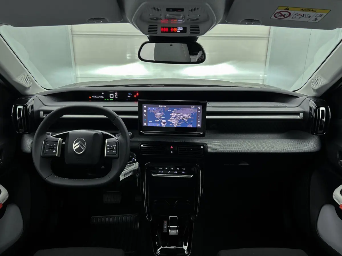 Max Comfort Range 44 kWh 113pk | DEMO | Navigatie | Achteruitrijcamera | Climate Control | Cruise Control | Parkeersensoren | Bluetooth | Draadloze Apple Carplay / Android Auto | Comfortstoe
