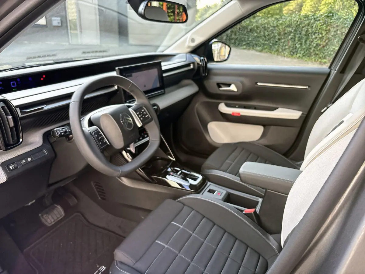 Max Comfort Range 44 kWh 113pk | DEMO | Navigatie | Achteruitrijcamera | Climate Control | Cruise Control | Parkeersensoren | Bluetooth | Draadloze Apple Carplay / Android Auto | Comfortstoe