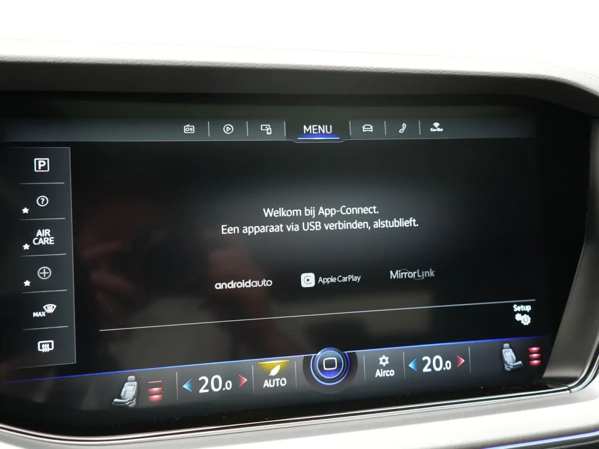 3.0 TSi eHybrid 4MOTION PHEV 381pk Dealer O.H | Luchtvering | Trekhaak Af Fabriek | Panodak | Adaptive Cruise | Matrix LED | Lederen Sportstoelen Memory & Verwarmd | Keyless | Apple Carplay 