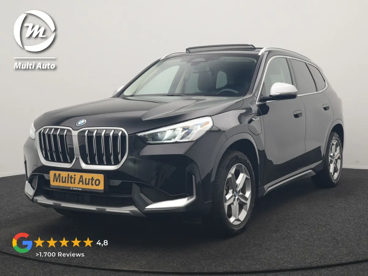xDrive30e X Line PHEV 326pk Dealer O.H. | Trekhaak Af Fabriek | Panodak | Camera | Harman / Kardon | Lederen Voorstoelen Memory & Verwarmd | Sfeerverlichting | Apple Carplay | Navigatie | DA