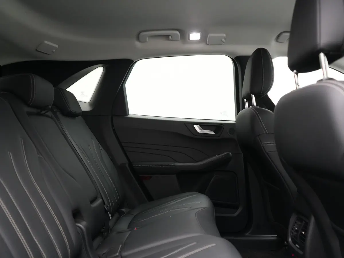 2.5 PHEV Vignale 225pk Dealer O.H. | Trekhaak Af Fabriek | Adaptive Cruise | 360 Camera | Head Up | Bang & Olufsen | Lederen Sportstoelen Memory & Verwarmd | Keyless | BLIS | Stuur Verwarmd 