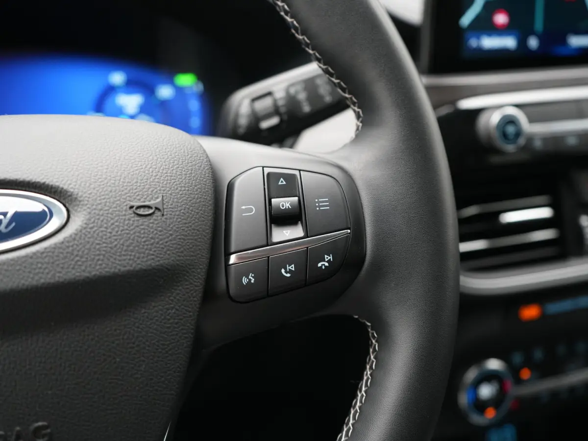2.5 PHEV Vignale 225pk Dealer O.H. | Trekhaak Af Fabriek | Adaptive Cruise | 360 Camera | Head Up | Bang & Olufsen | Lederen Sportstoelen Memory & Verwarmd | Keyless | BLIS | Stuur Verwarmd 