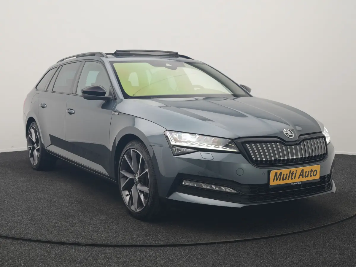 1.4 TSI iV Sportline Business PHEV 218pk Dealer O.H. | Trekhaak Af Fabriek | Panodak | Adaptive Cruise | 360 Camera | Alcantara Sportstoelen Memory & Verwarmd | Stuur Verwarmd | Blis | Keyle
