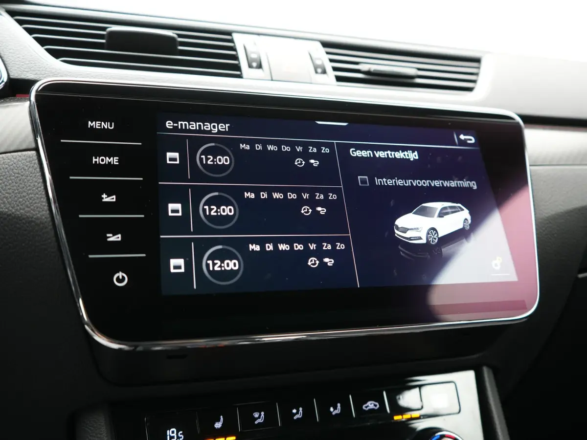 1.4 TSI iV Sportline Business PHEV 218pk Dealer O.H. | Trekhaak Af Fabriek | Panodak | Adaptive Cruise | 360 Camera | Alcantara Sportstoelen Memory & Verwarmd | Stuur Verwarmd | Blis | Keyle